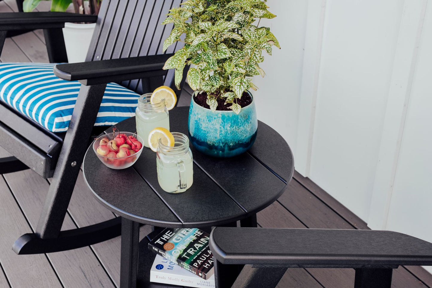 Deluxe End Table