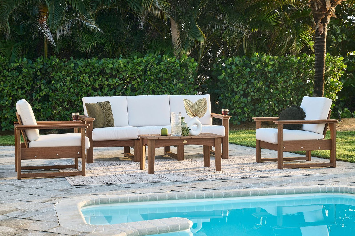 Lanai Deep Seating Sofa